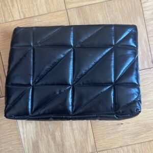 plush black laptop case